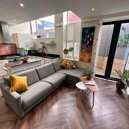Stylish, Modern Apartment In Central Londra Esterno foto